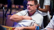 WSOP 2016 Main Event: Gary Sewell chipleaderom po Day 1A