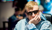 Sledujte NAŽIVO: Andrej Desset druhý na finálovom stole WSOPE Event #4!