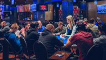 Banco Casino Winter Super Weekend 25,000€ GTD – Day 1B: Dostane pokrová komunita zadarmo „poriadnu nádielku“ eur od kasína? Vo finále zatiaľ len 14 hráčov!