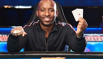 WSOP 2019: Najväčší turnaj histórie vyhral Femi Fashakin za $1,147,499