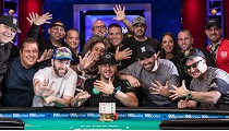Skvelý Michael Mizrachi vyhral piaty WSOP náramok na $1,500 Stud Hi-Lo