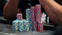 Trojica Slovákov vo finále €220,700 GTD King`s BIG STACK