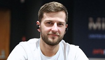 Skvelý Daniel Ondejka do Day 3 $5,000,000 GTD MILLIONS UK Main Eventu!