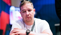 Peter Schmidt berie €31,260 z PokerStars €1,650 PS Open Main Eventu v Barcelone