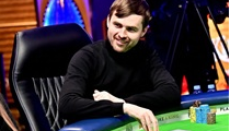 Martin Kabrhel preberá kontrolu nad WSOPE Main Eventom po Day 3, v mixe boli aj traja Slováci